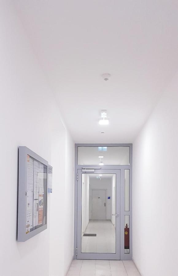 Trendy Danube Apartment - Close To Un Відень Екстер'єр фото