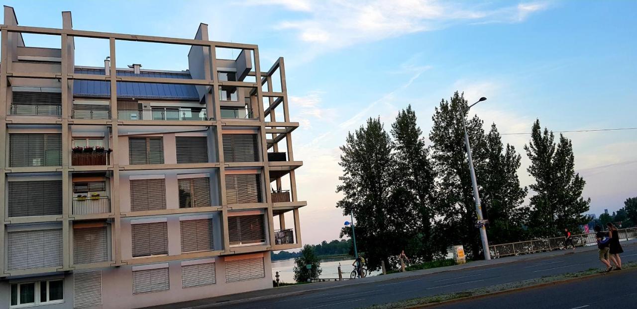 Trendy Danube Apartment - Close To Un Відень Екстер'єр фото